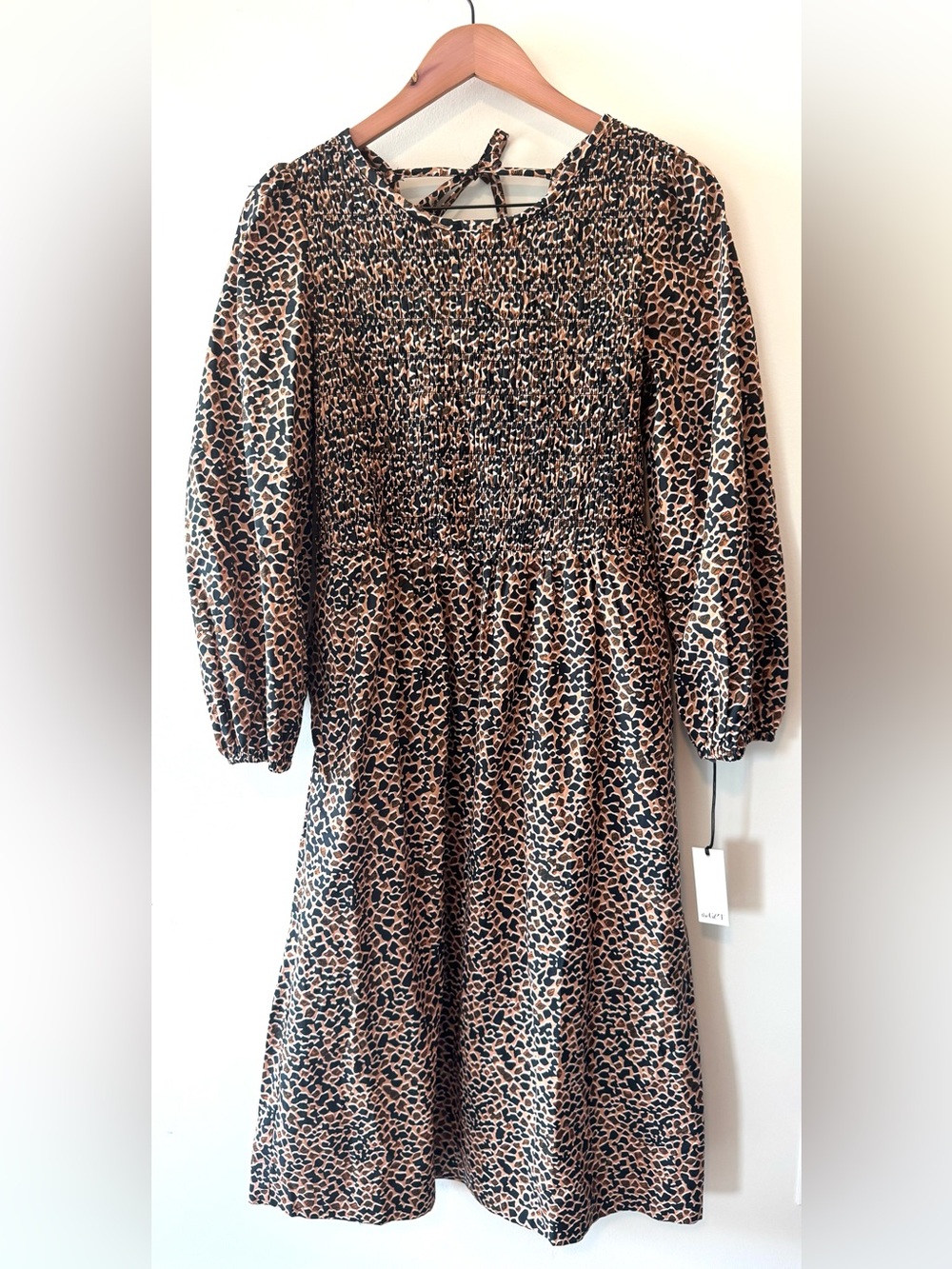 NWT The Get Scoop Back with Tie Smocked Cheetah Midi Dress Pockets Size S